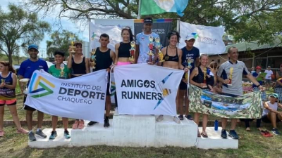 Gabriela Merlos e Ives Saucedo, los ganadores de la Carrera Solidaria por Rodrigo Zorrilla