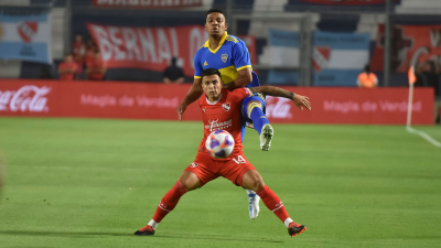 Sin goles y con violencia entre las hinchadas, Independiente y Boca Juniors empataron en el amistoso en San Juan