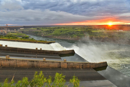 itaipu.jpg