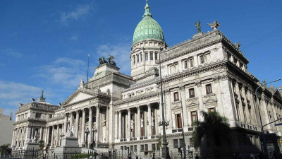 Ingresó formalmente al Parlamento la convocatoria a extraordinarias