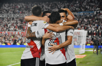 River le ganó con polémica a Argentinos en la vuelta al Monumental