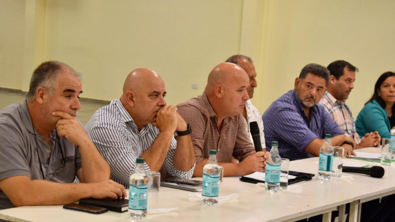 Lifton explicó montos y líneas para asistir a productores