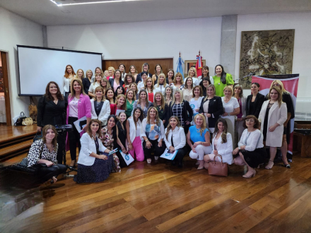 mujeresparaguay.jfif