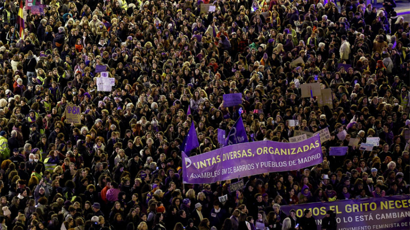Mujeres de todo el país pararon y marcharon por el 8M