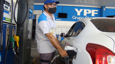 Buscan aplacar el inminente aumento de combustibles