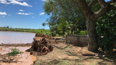 Crece el río Bermejo y amenaza a Puerto Lavalle
