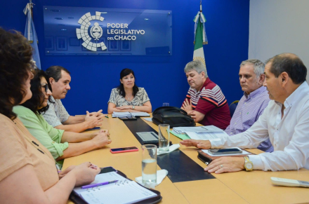 Cuesta con Asoc de policias retirados.jpg