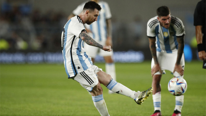 Gol número 800 para Messi