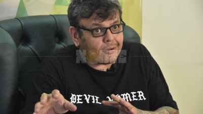 Cientos de vecinos decidieron tatuarse en la kermés capitalina