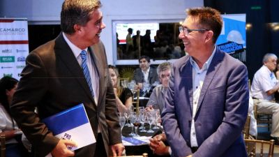 A horas del cierre de listas, Capitanich, Martínez y Bacileff se mantienen en caminos separados