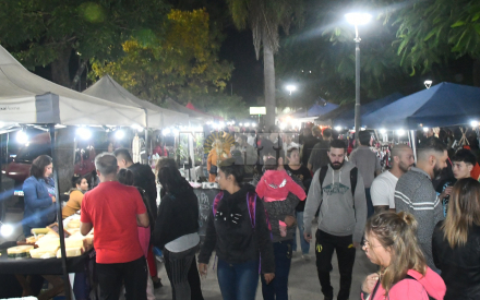 PLAZA6.JPG