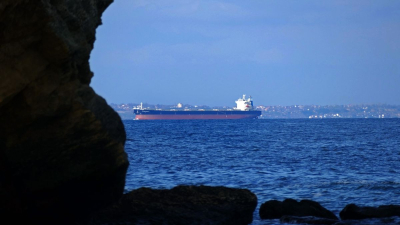 Rusia: buque que vigila oleoductos del Mar Negro fue atacado por lanchas no tripuladas ucranianas