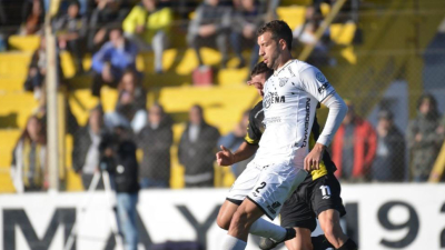 For Ever perdió en Madryn, sumó su tercera derrota consecutiva y quedó sumergido en el fondo de la tabla