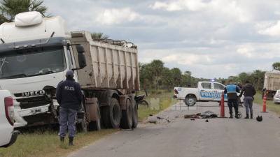 Mató a su pareja, huyó y se tiró bajo un camión