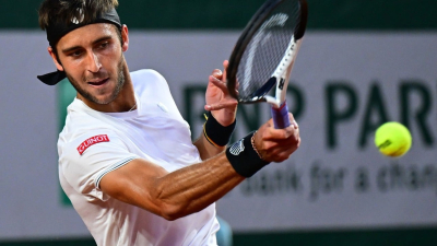 Etcheverry histórico: se metió en los cuartos de Roland Garros
