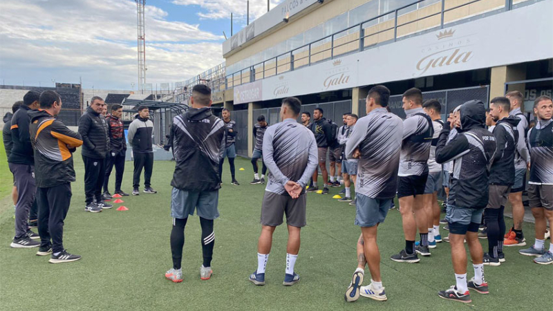 For Ever hace fútbol de cara al inicio de la segunda rueda