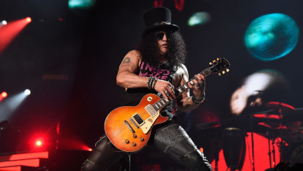Slash.jpg