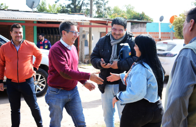Gustavo Martínez visitó Barranqueras para llevar sus propuestas