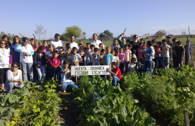 Treinta y tres años de trabajo en el territorio