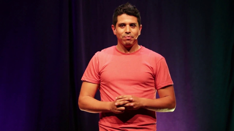 Javier García de Souza, en un nuevo encuentro "Amigos, birras y ciencia" en el Cecual