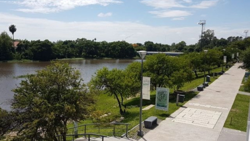 El fin de semana arrancó con cielo parcialmente nublado y una máxima de 23º
