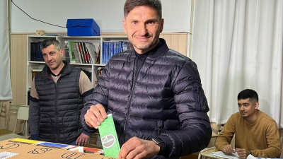 Elecciones en Santa Fe: votó Pullaro y llamó a construir la provincia que "todos sueñan"