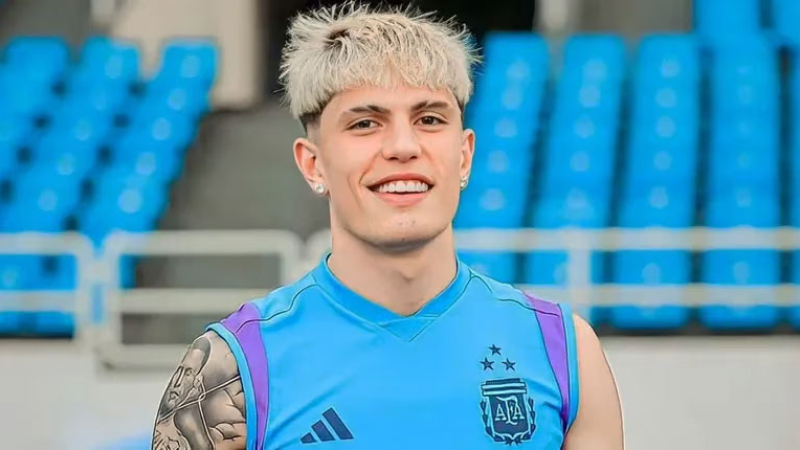 Nació el hijo de Garnacho