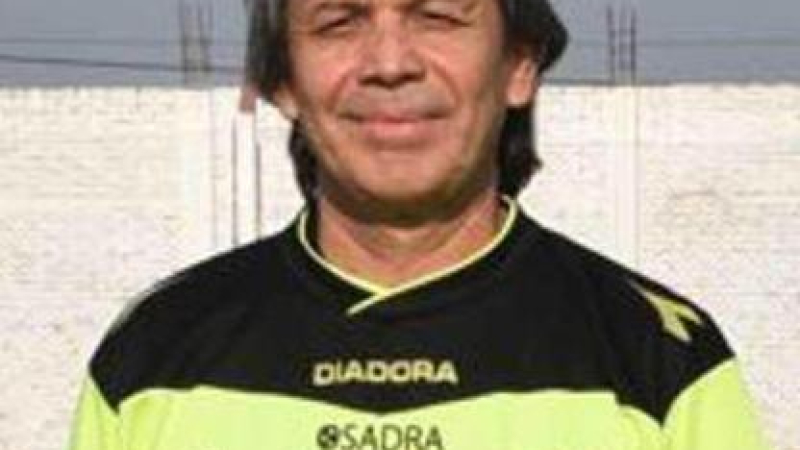 Homenaje despedida al árbitro Luis Cardozo