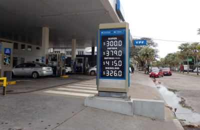 Con suba de 3 por ciento en los productos de YPF, se "descongeló" el precio de los combustibles