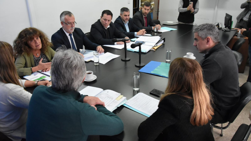 Ministros del STJ analizaron el presupuesto con legisladores