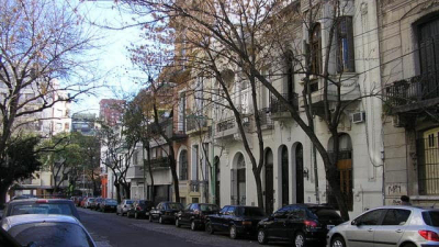 Detuvieron a una mujer que seducía y extorsionaba a hombres