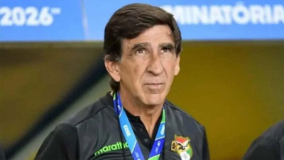 Costas dio otro paso para ser DT de Racing por tercera vez