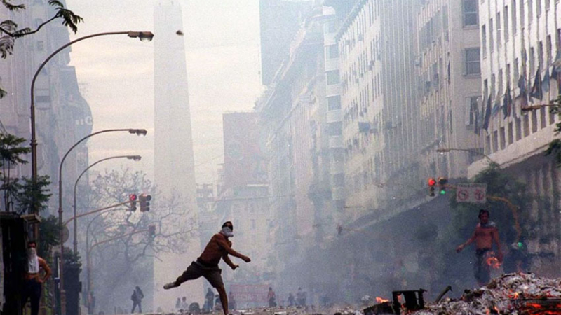 Marchas para conmemorar el 20D y en rechazo al "ajuste" del gobierno nacional