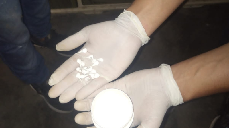 La policía desbarató un búnker de drogas en Villa Ghío