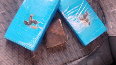 Detuvieron a un hombre con dos kilos de cocaína valuados en $20 millones