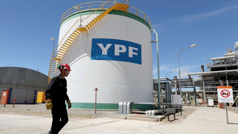 No podrá evitar embargos en caso YPF