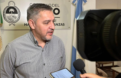 Analizan alternativas de incremento de haberes a estatales