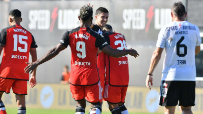 Sin mayores dificultades, River goleó al Riestra del "Ogro" Fabbiani