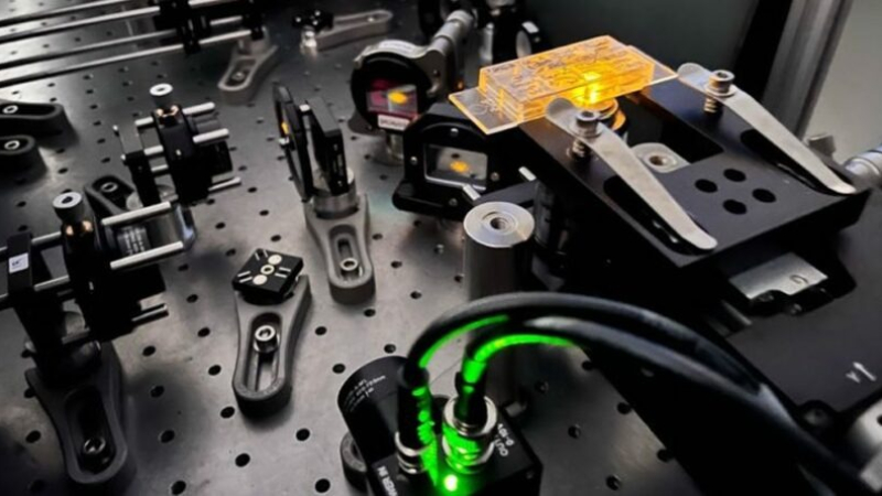 El CONICET desarrolló una herramienta para ver estructuras y movimientos nanométricos