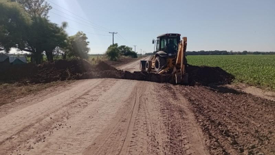 Trabajos en el Sudoeste provincial para poner a punto caminos rurales