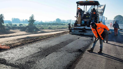 Obreros de la construcción se declaran en estado de emergencia tras despidos masivos