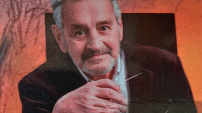 Juan Soriano presenta su libro "Dos sillas y un cuento"