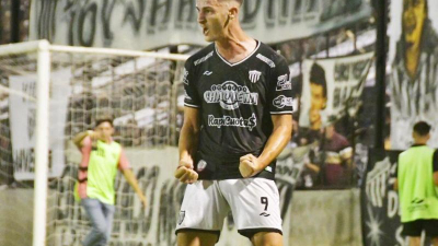 Dellarossa: "Fue un alivio muy grande haber ganado, la gente se merecía el triunfo"