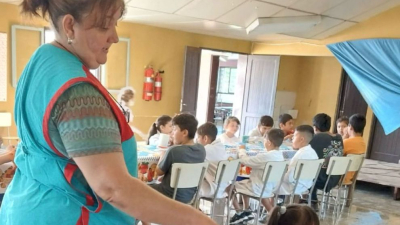 Junto con las clases, comenzaron a funcionar los comedores escolares