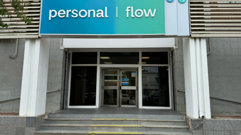 Personal y Flow inauguran su primera tienda convergente en Sáenz Peña