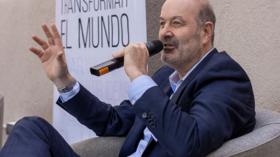 Sturzenegger negó que se esté aplicando un "ajuste"