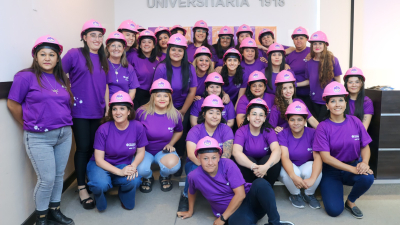 En un contexto con dificultades, más mujeres apuestan por el oficio de la construcción