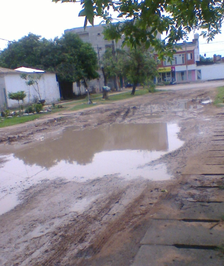 CALLE CARLOS HARDY 1640(2).jpg