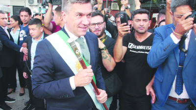 Zdero en construcción