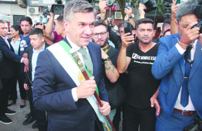 Zdero en construcción